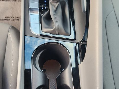 Certified 2025 Hyundai Elantra Blue image 27