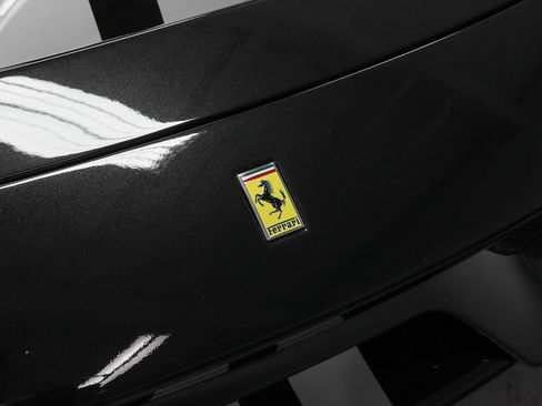 Certified 2020 Ferrari 488 Pista Coupe RWD image 9