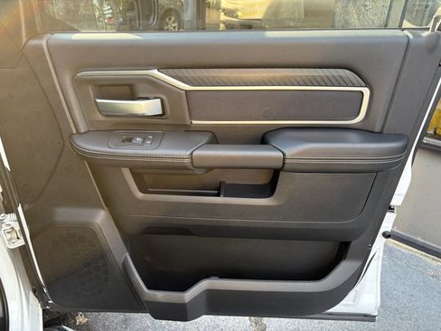 Used 2025 RAM 2500 Big Horn AWD/4WD image 22