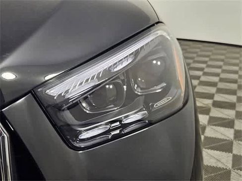 Used 2025 Mercedes-Benz GLE 53 AMG 4MATIC image 10