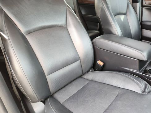 Used 2017 Subaru Outback 2.5i Limited image 4