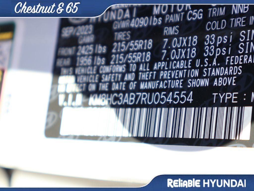 Certified 2024 Hyundai Kona SEL w/ Convenience Package FWD image 41