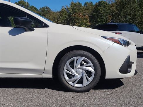 New 2025 Subaru Impreza 2.0i image 9