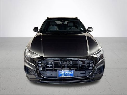 Used 2023 Audi Q8 Premium Plus w/ Premium Plus Package AWD/4WD image 3