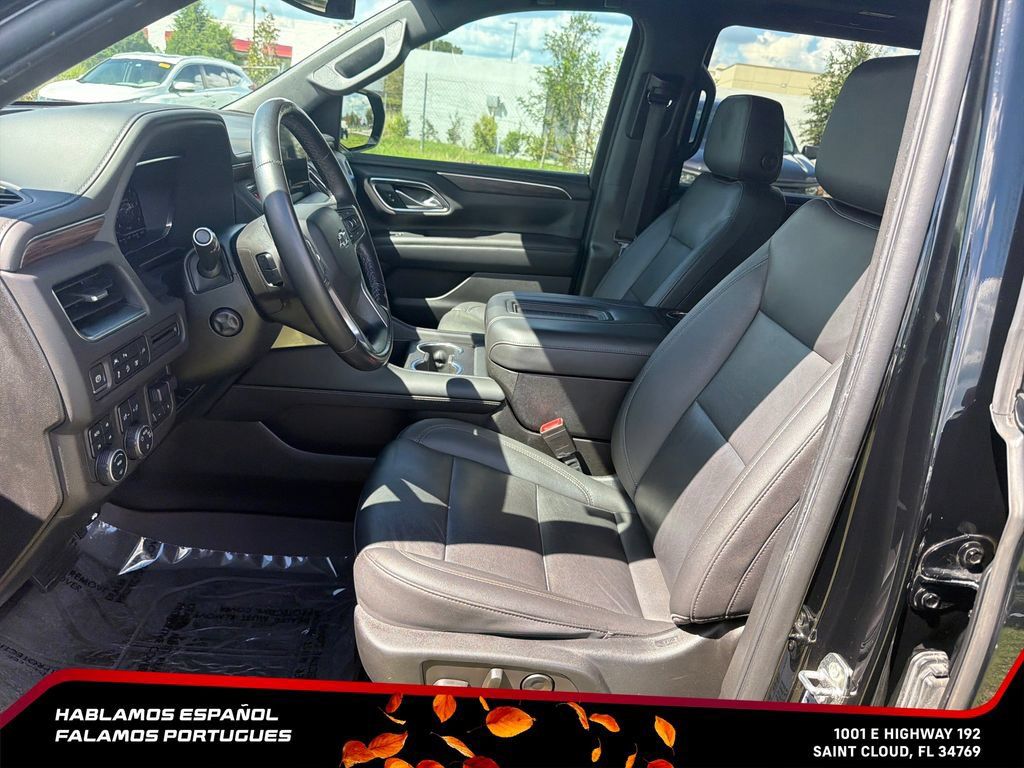 Used 2022 Chevrolet Tahoe Z71 w/ Z71 Off-Road Package AWD/4WD image 14