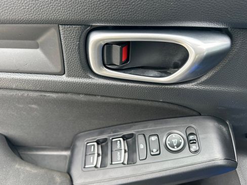 Used 2023 Honda Civic LX image 10