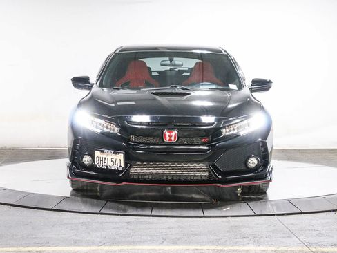Used 2019 Honda Civic Type R image 6