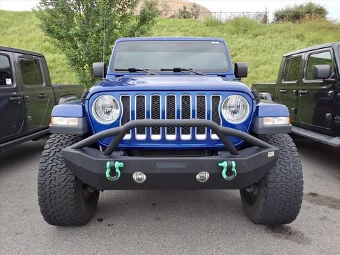 Used 2019 Jeep Wrangler Unlimited Sahara w/ Uconnect 4C Nav & Sound Group AWD/4WD image 13