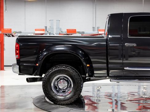 Used 2006 Dodge Ram 3500 Truck Laramie w/ Protection Group AWD/4WD image 27