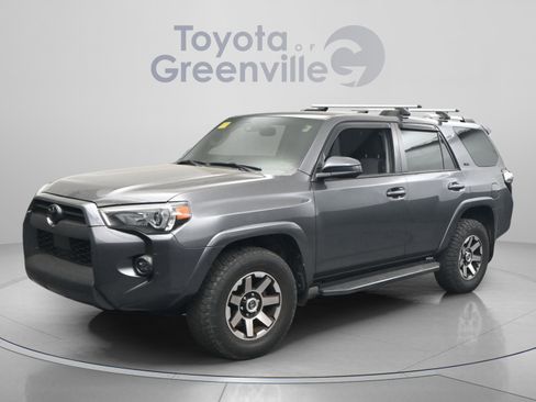 Used 2021 Toyota 4Runner SR5 AWD/4WD image 1