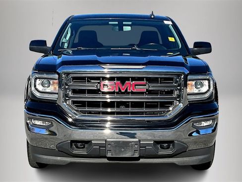 Certified 2018 GMC Sierra 1500 SLE w/ SLE Value Package image 4