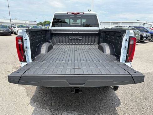 New 2026 GMC Sierra 2500 Denali Ultimate AWD/4WD image 24