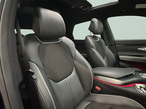 Certified 2025 Genesis GV70 3.5T Sport image 17