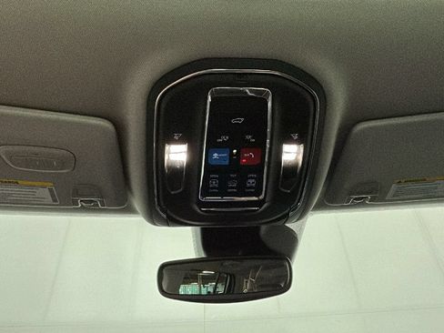 Used 2024 Jeep Grand Cherokee Limited 4xe AWD/4WD image 30