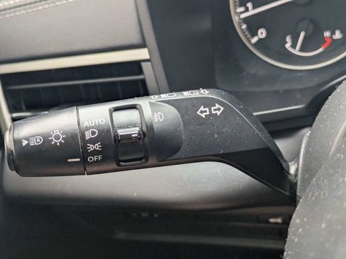 Used 2024 Mitsubishi Outlander SE Black Edition AWD/4WD image 29