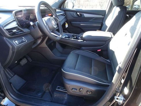 New 2025 Buick Enclave Sport Touring w/ Power Package FWD image 28