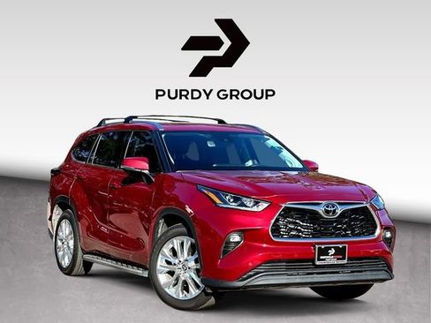New 2025 Toyota Highlander Limited image 1