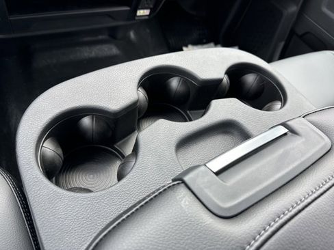 New 2024 RAM 5500 Tradesman w/ Chrome Appearance Group image 16