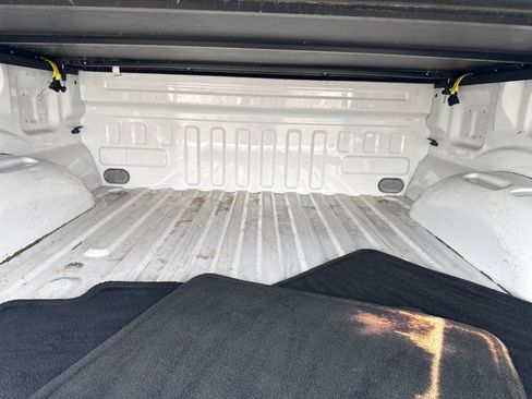 Used 2017 Ford F150 XL w/ Equipment Group 101A Mid image 11