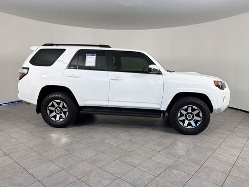 Used 2023 Toyota 4Runner TRD Off-Road AWD/4WD image 8