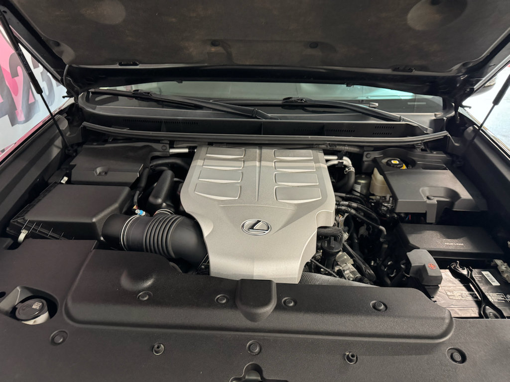 Used 2021 Lexus GX 460 Premium w/ Premium Package AWD/4WD image 6