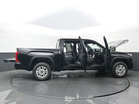 New 2026 Toyota Tundra SR5 w/ SR5 Convenience Package AWD/4WD image 31