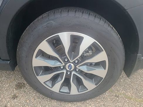 Used 2024 Subaru Outback Limited AWD/4WD image 26