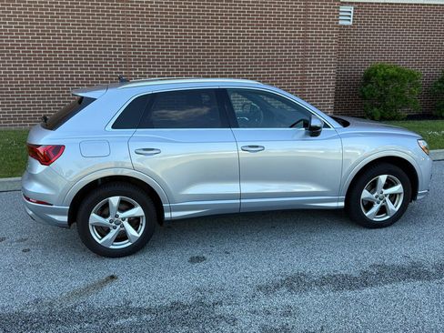 Used 2020 Audi Q3 2.0T Premium AWD/4WD image 14