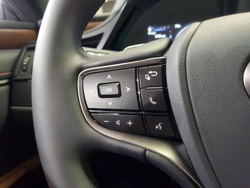 Used 2025 Lexus ES 300h w/ Premium Package image 24