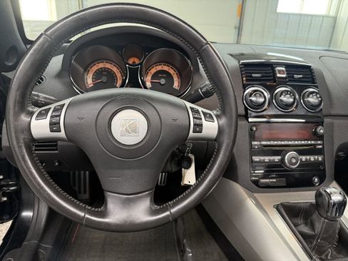 Used 2007 Saturn Sky Red Line image 16