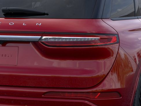 New 2026 Lincoln Corsair Premiere AWD/4WD image 21