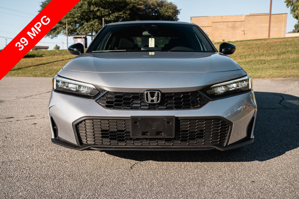 Used 2025 Honda Civic Sport image 2