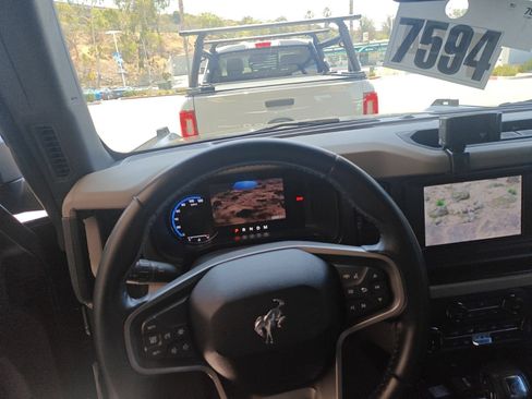 Used 2022 Ford Bronco Wildtrak AWD/4WD image 6