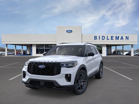 New 2026 Ford Explorer ST-Line w/ ST-Line Street Pack AWD/4WD image 2
