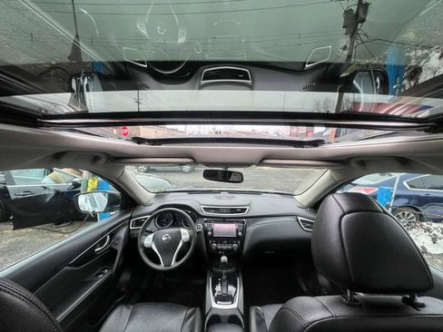 Used 2016 Nissan Rogue SL w/ SL Premium Package image 26