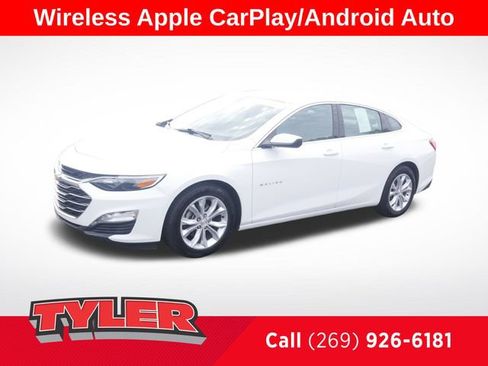Used 2024 Chevrolet Malibu LT FWD image 3