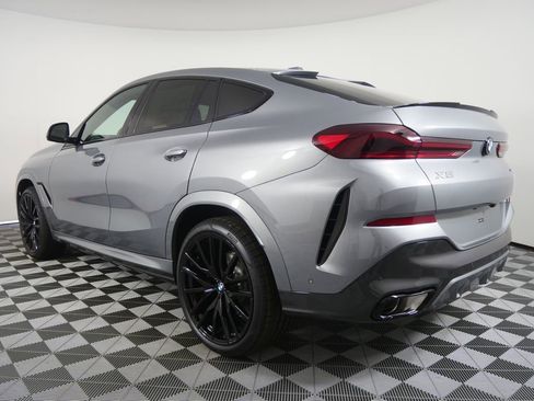 New 2026 BMW X6 xDrive40i image 5