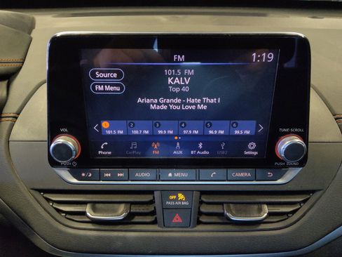 Used 2020 Nissan Altima 2.5 SR FWD image 25