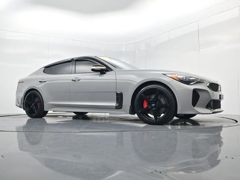 Used 2019 Kia Stinger GT2 AWD/4WD image 43