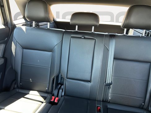 Used 2022 Volkswagen Atlas Cross Sport SE image 20