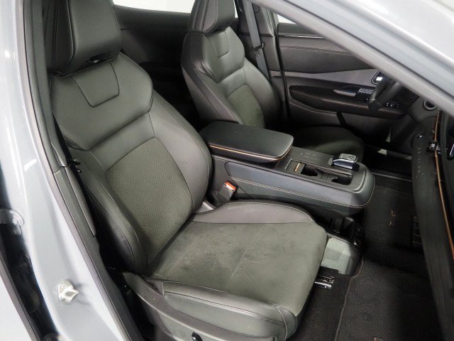 Used 2024 Nissan Ariya Evolve+ FWD image 2