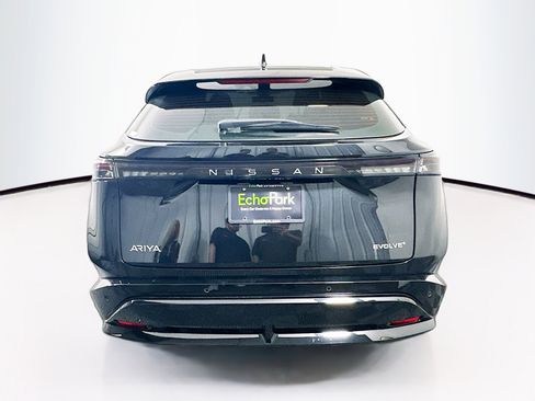 Used 2024 Nissan Ariya FWD image 7
