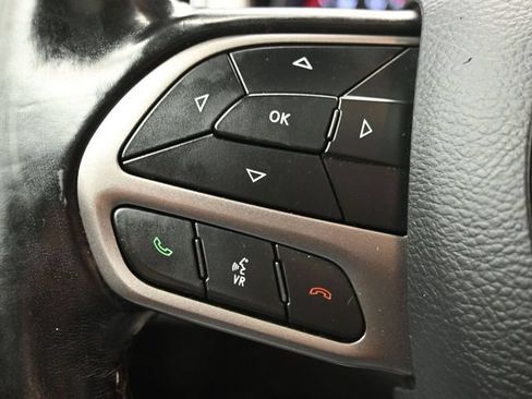 Used 2021 Dodge Charger SXT w/ Leather Interior Group RWD image 24