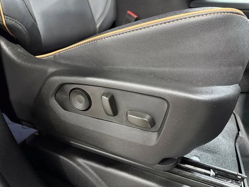 Used 2023 GMC Yukon XL AT4 w/ Max Trailering Package image 15