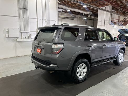 Used 2021 Toyota 4Runner SR5 Premium AWD/4WD image 7