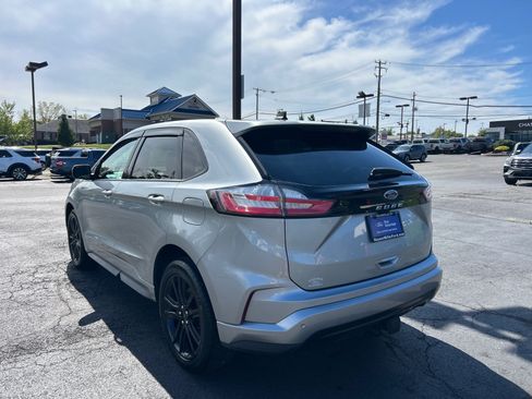 Used 2022 Ford Edge ST-Line w/ Class II Trailer Tow Package AWD/4WD image 11