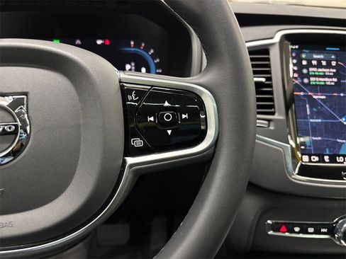 Certified 2023 Volvo XC90 B5 Core w/ Climate Package image 29