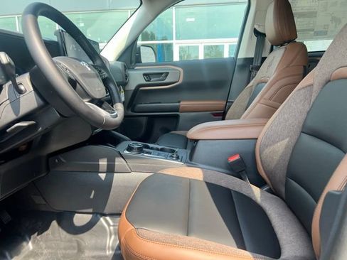 New 2025 Ford Bronco Sport Outer Banks w/ Sasquatch Outer Banks Package image 4