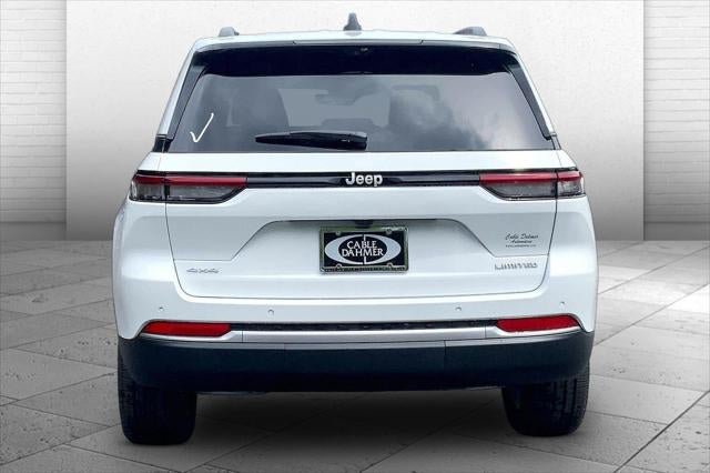 New 2026 Jeep Grand Cherokee Limited w/ Luxury Tech Group II AWD/4WD image 18