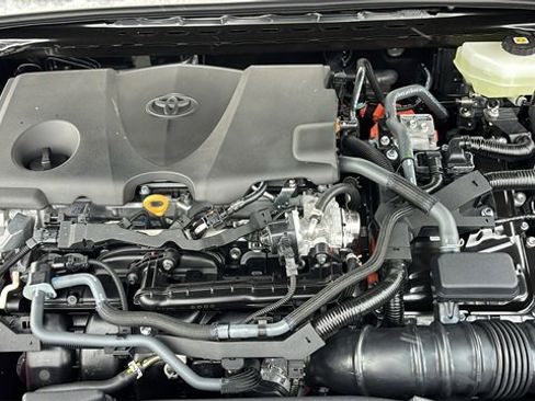 New 2026 Toyota Camry SE image 31